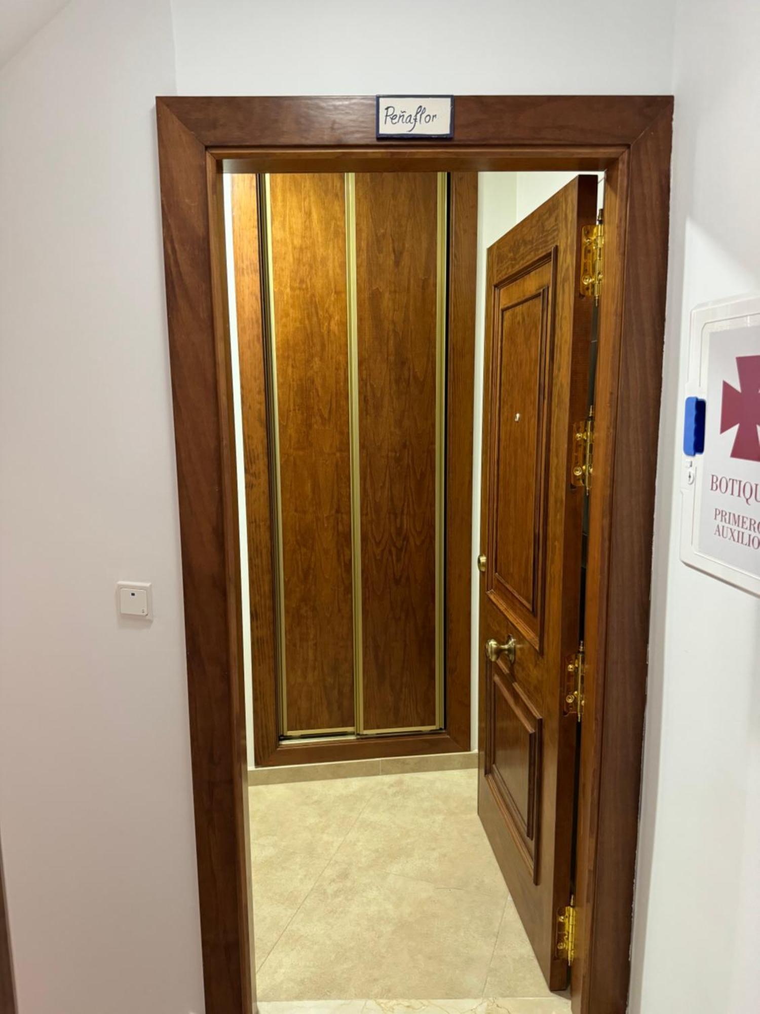 גואדיקס Apartamentos Penaflor מראה חיצוני תמונה